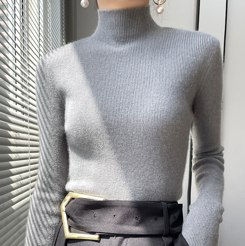 AMANDA | LÄSSIGER ROLLKRAGEN