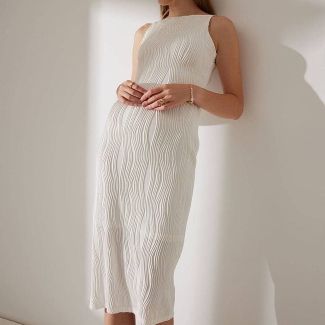 Lissa | Figurbetontes Midikleid mit Water-Ripple-Design für Frauen
