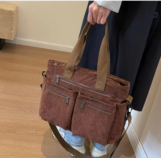 STELLA | FUNKTIONELLE TASCHE