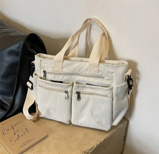 STELLA | FUNKTIONELLE TASCHE