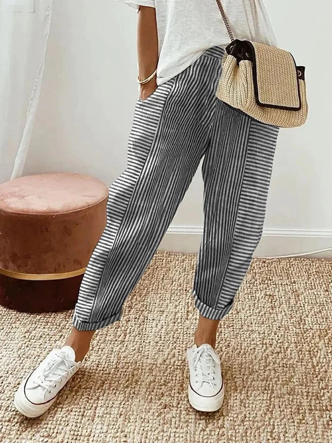 Brigitte | Gestreifte Damenhose mit Taschen