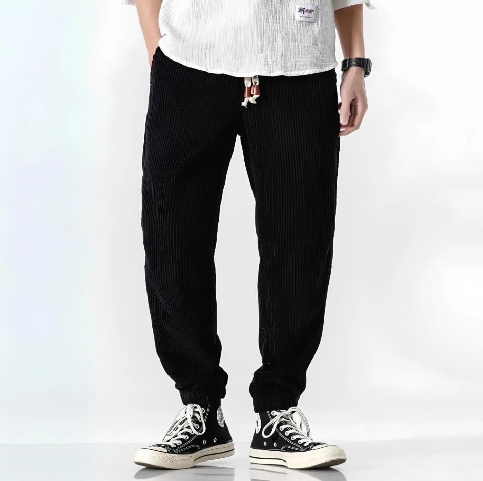 JITSU | CORDHOSE IM FRISCHEN STYLE